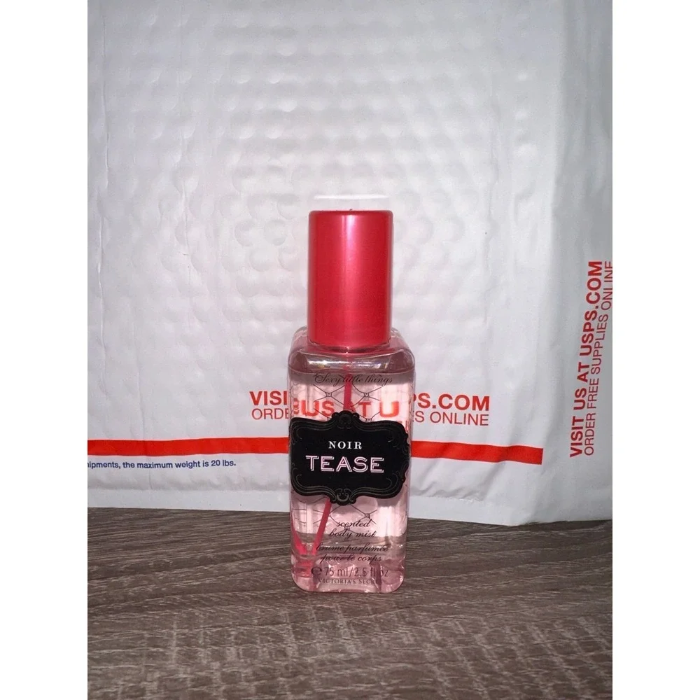 Victorias Secret Noir tease Body Mist 2.5 fl oz
